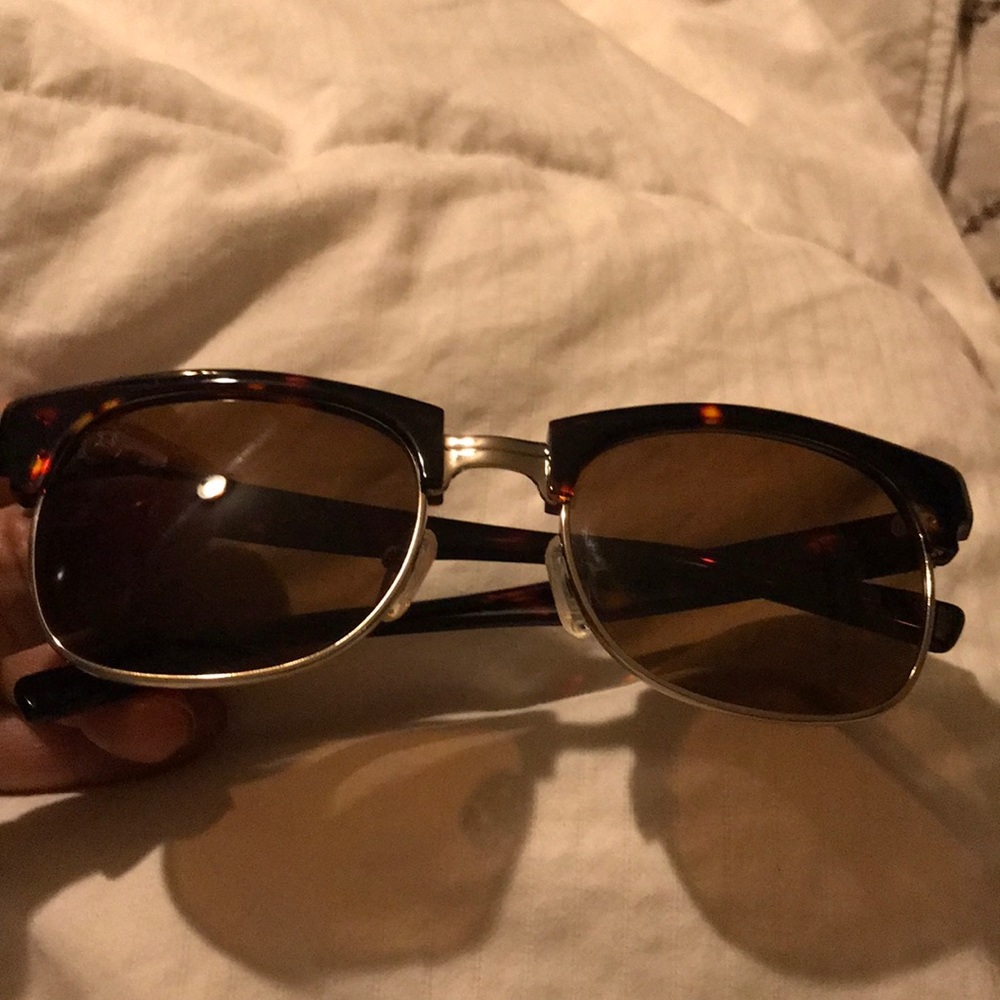 Mercedes Benz glasses